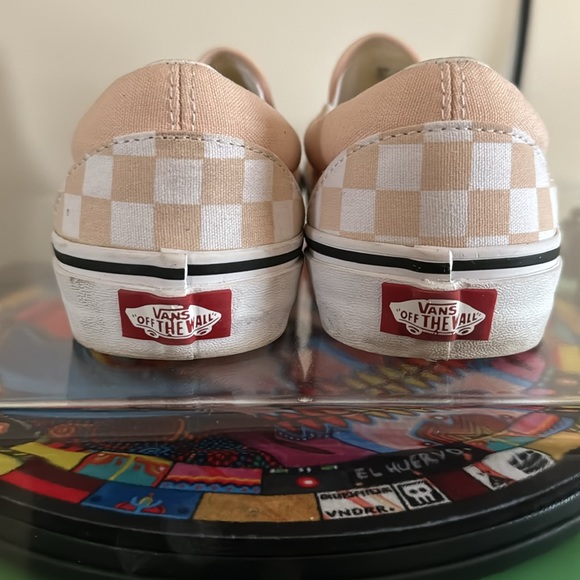 Vans Classic Checkerboard Slip-On Light Pink & White - Picture 4 of 7